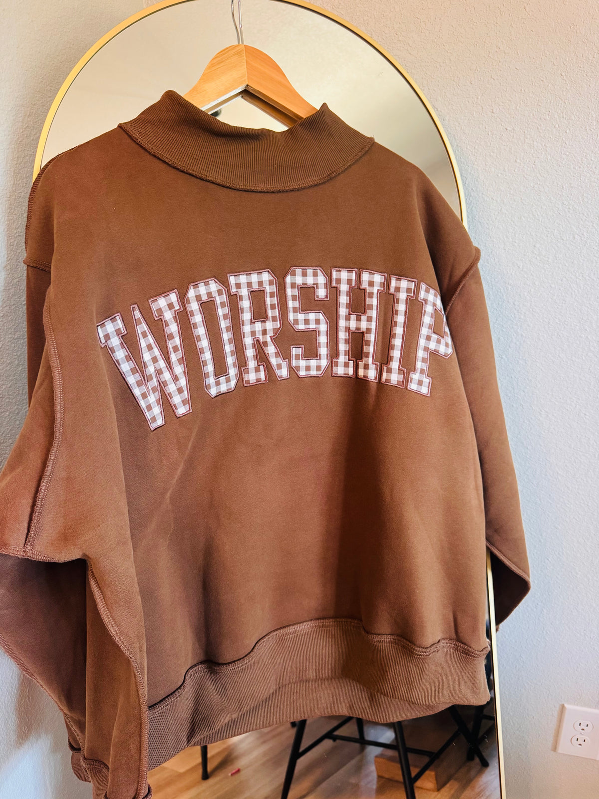 Worship Mockneck