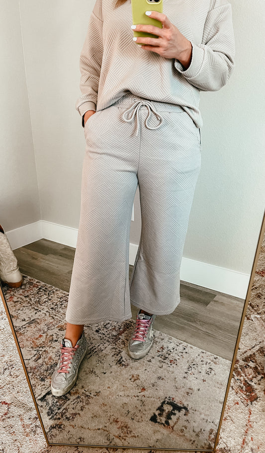 Kate Textured Crop Pant- Oatmeal